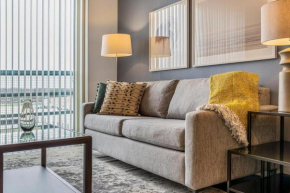 Landing at The Hayworth - 1 Bedroom in Westside